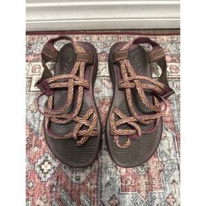 Chaco Women’s EcoTread Strappy Sandals Purple/Yellow Print Size 8 NICE!